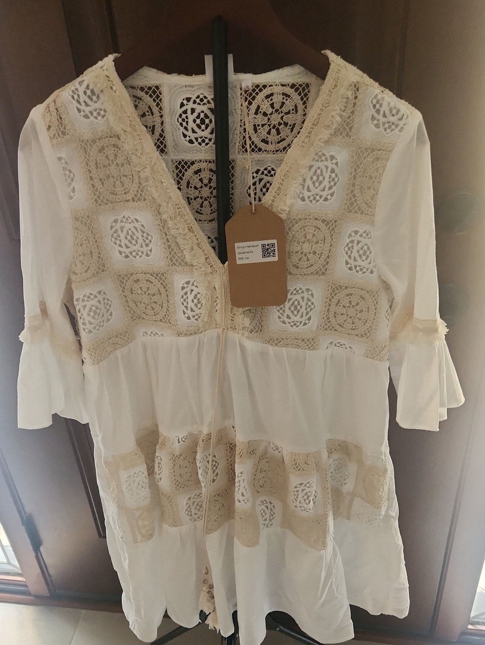 Crochet-Panel Cream V-Neck Tunic by